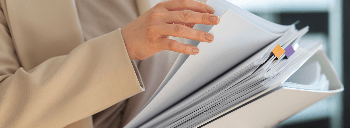 인력 관리하는 이미지